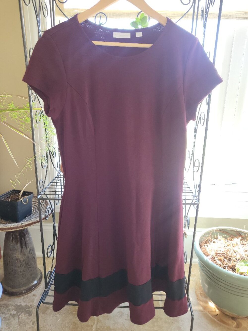 New York & Company Burgundy Fit & Flare Dress Size L Black Colorblock Stripe Hem
